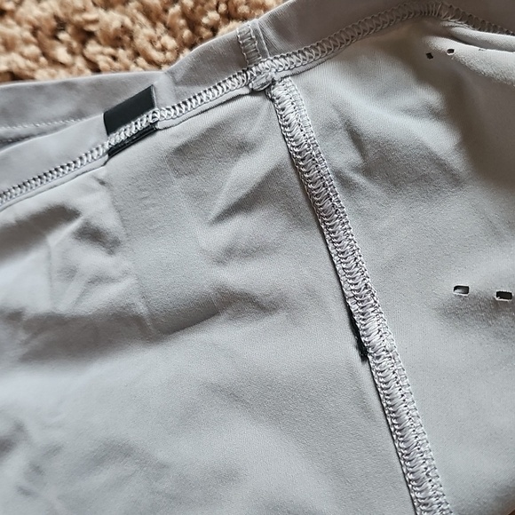 Bundle Athleta Tank Tops Size Medium And Large - Picture 11 of 16